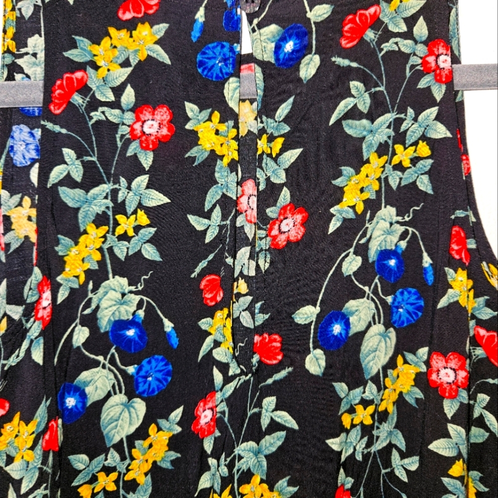 OLD NAVY Floral Sleeveless Summer  Top Womens S/P Like New Condition!